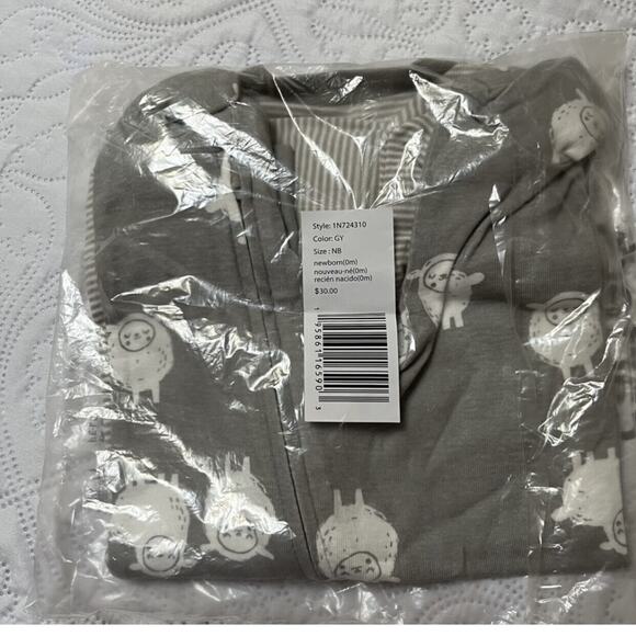 NWT Carter's Footie PJ Bundle Size NB - Picture 4 of 5